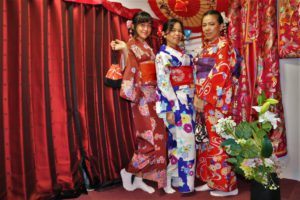 Fantastic ladies from Thailand, they look graceful in Kimono.